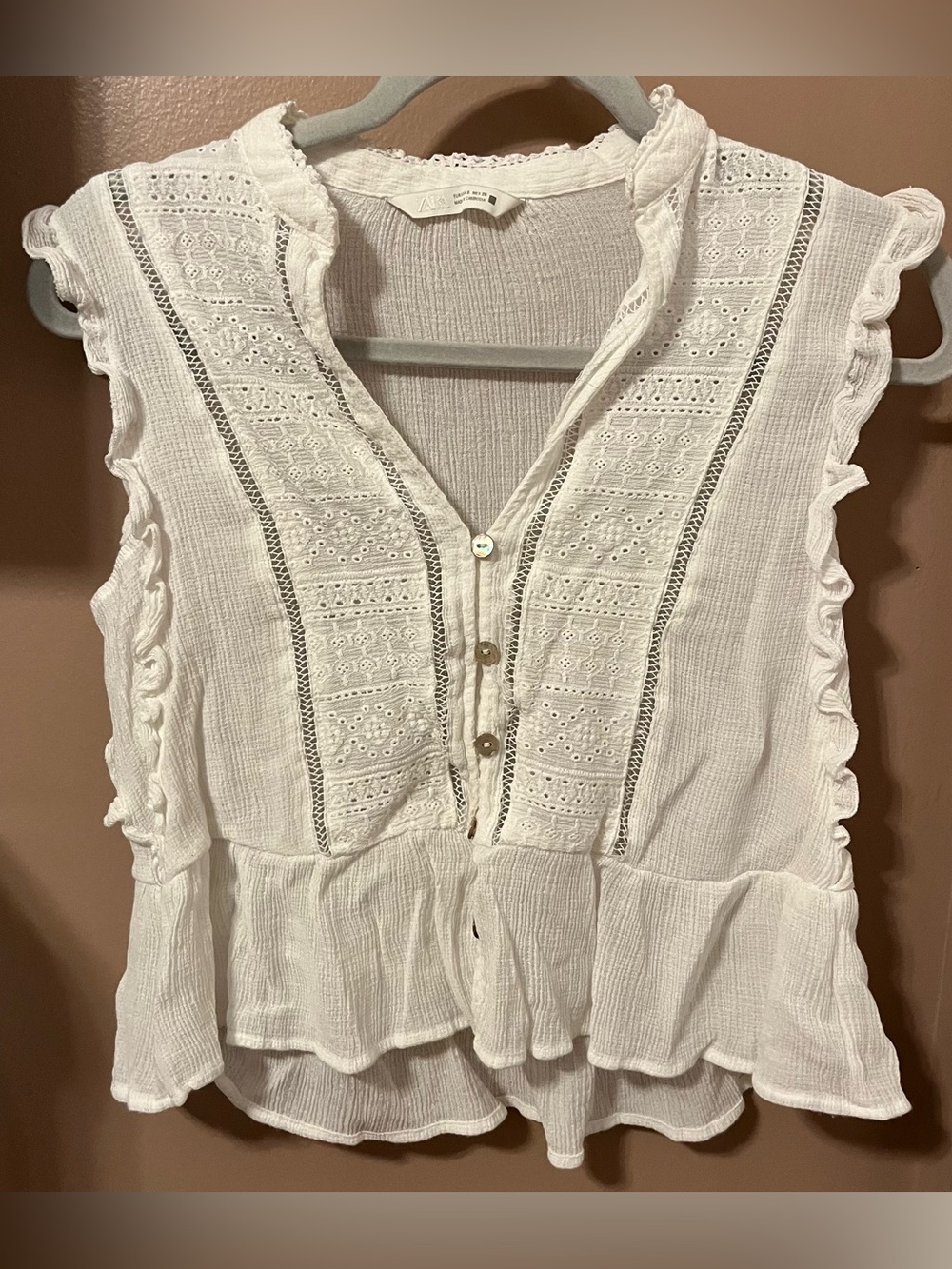 Zara White Eyelet Ruffle Sleeveless Lightweight Cotton Gauzey Blouse Tank Top